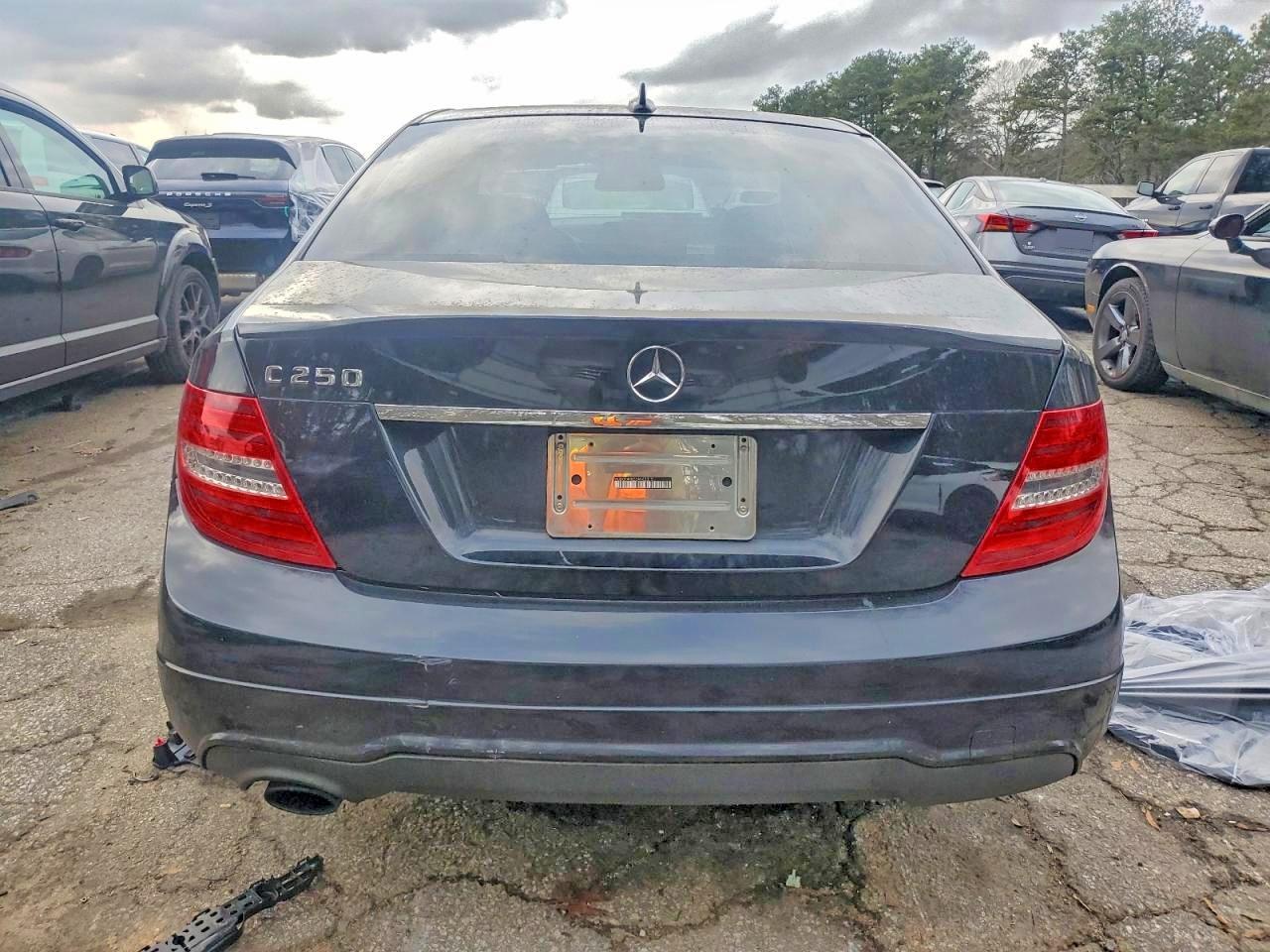 2014 Mercedes-Benz C 250 - Фото 6