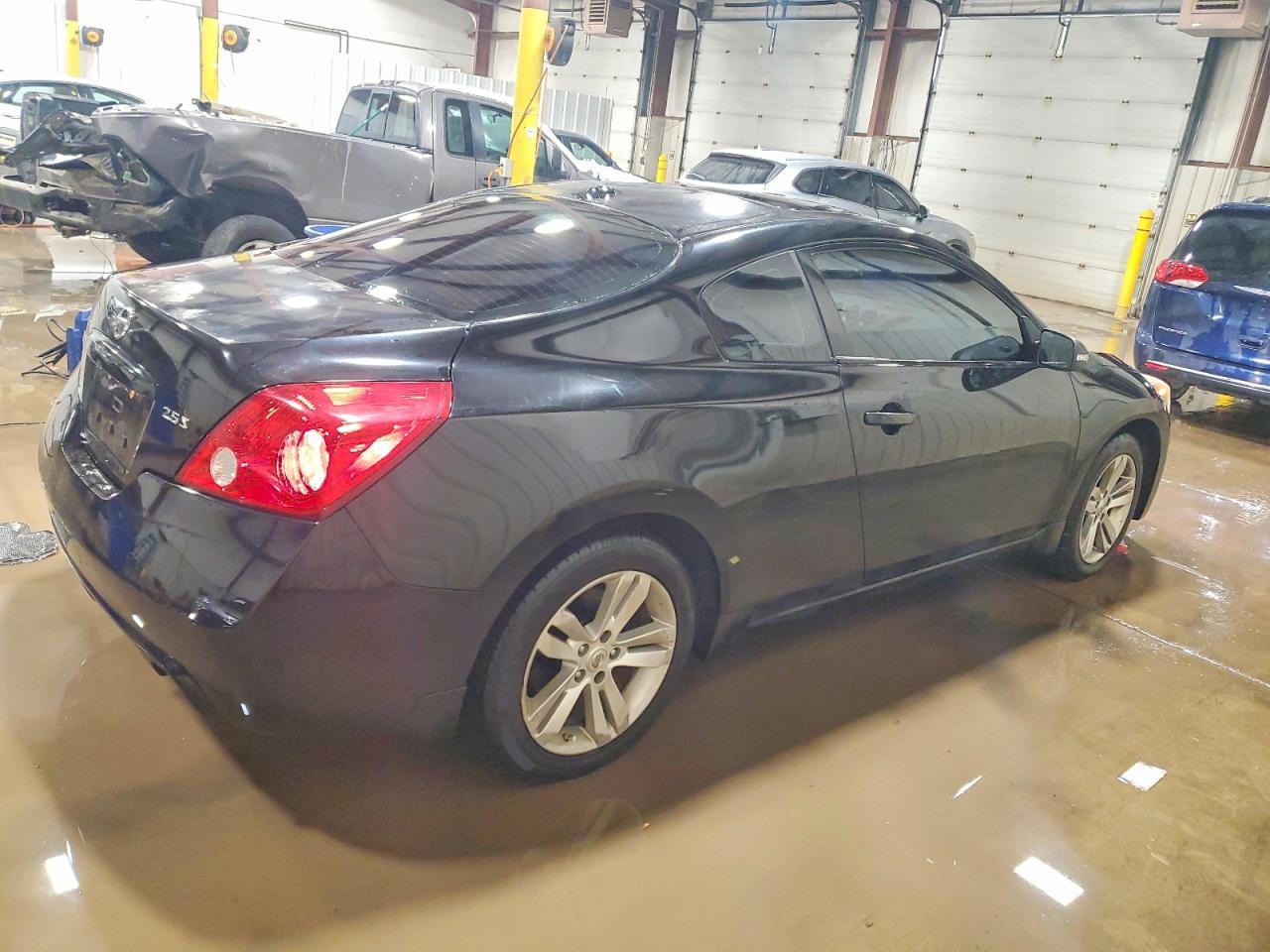 2012 Nissan Altima 2.5 S - Image 3