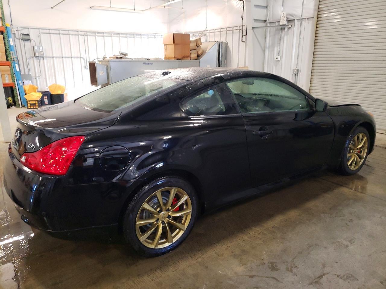 2012 Infiniti G37 - Image 3