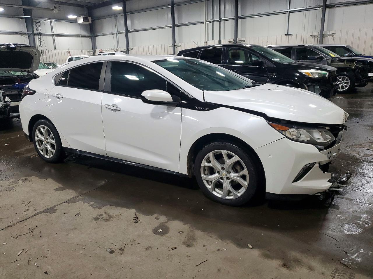 2018 Chevrolet Volt Premier - Фото 4