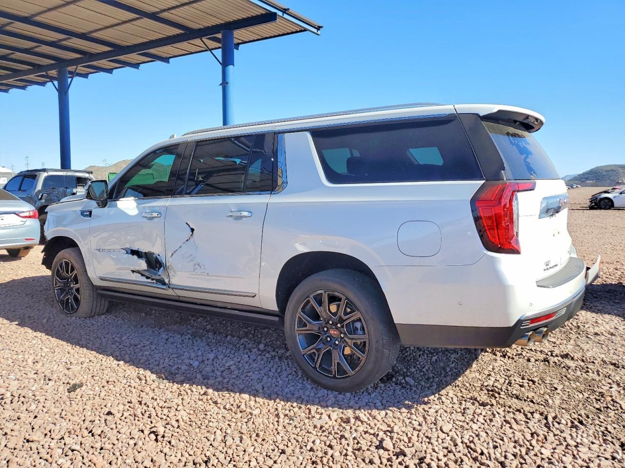 2024 GMC Yukon Xl Denali - Фото 2