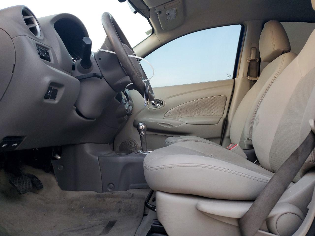 2014 Nissan Versa S - Фото 7