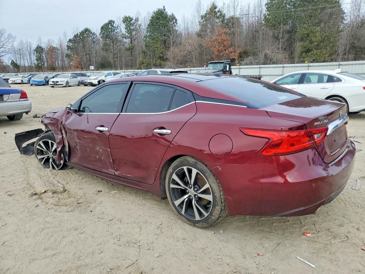 2018 Nissan Maxima 3.5S - Image 2