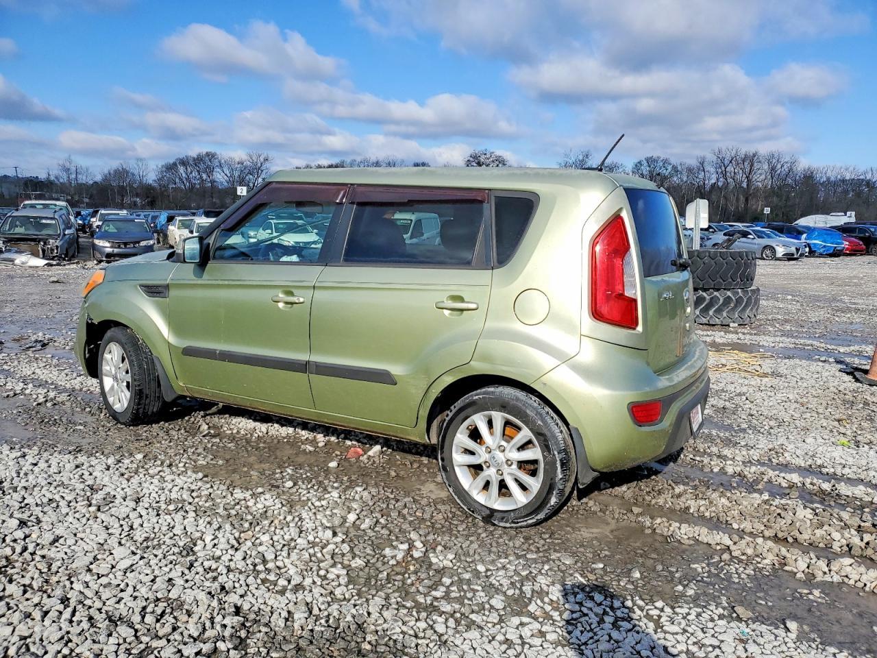 2013 Kia Soul + - Image 2