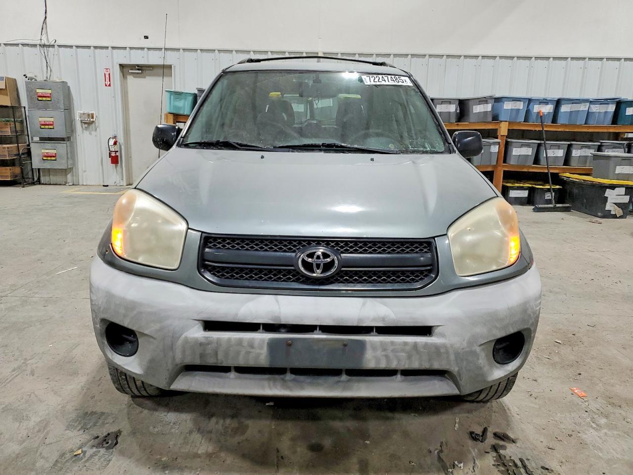 2004 Toyota Rav4 - Image 5