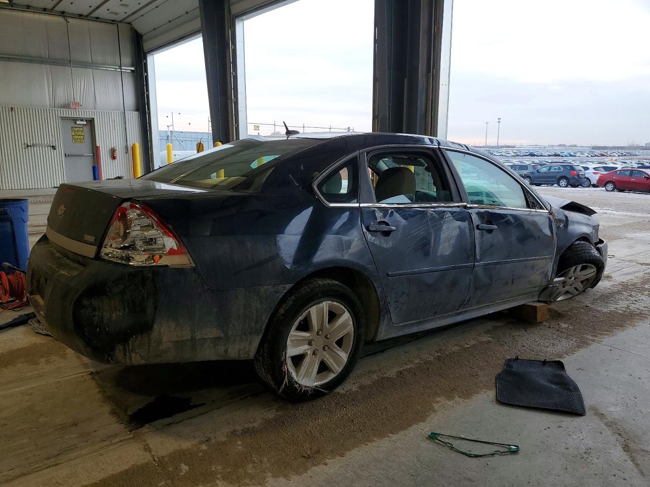 2011 Chevrolet Impala - Фото 3