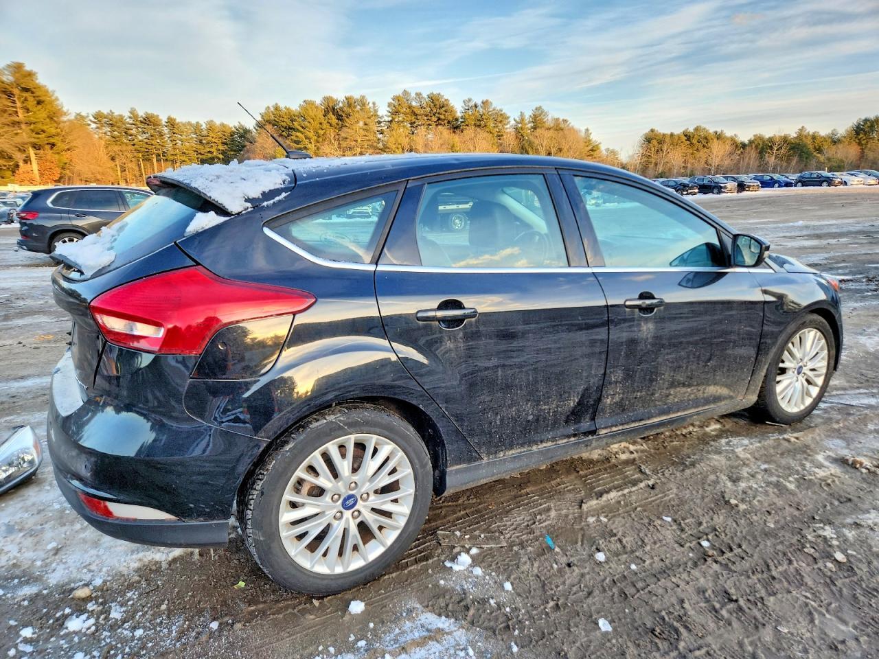 2018 Ford Focus Titanium - Фото 3