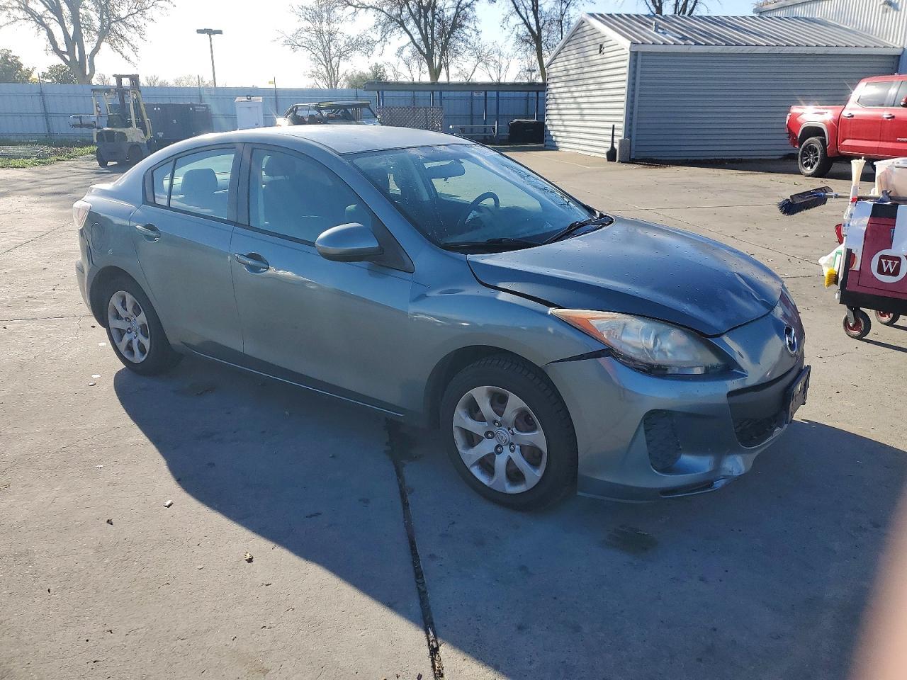 2013 Mazda 3 I - Фото 4