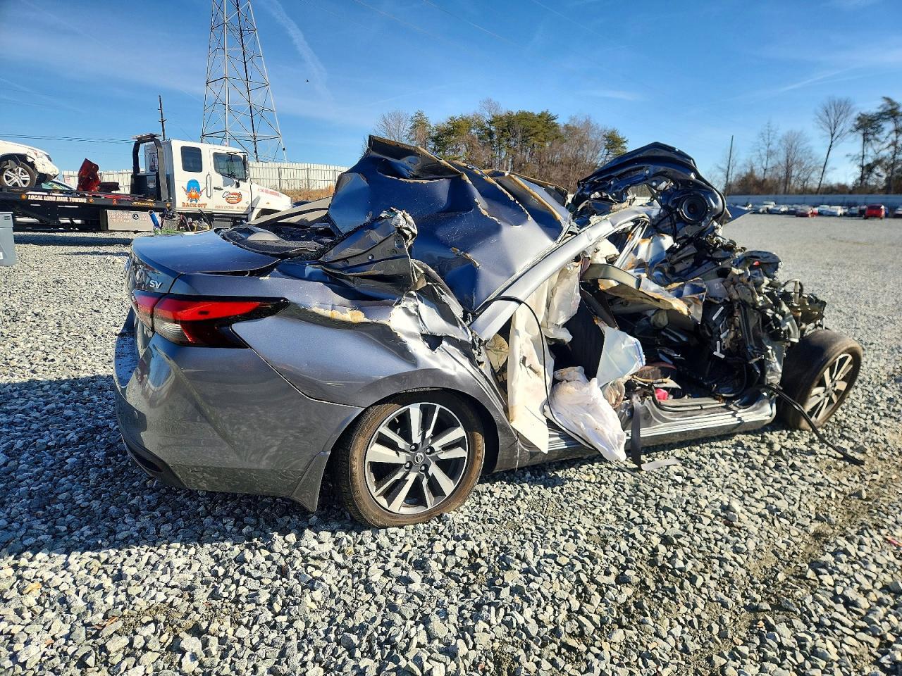 2022 Nissan Versa Sv - Фото 3