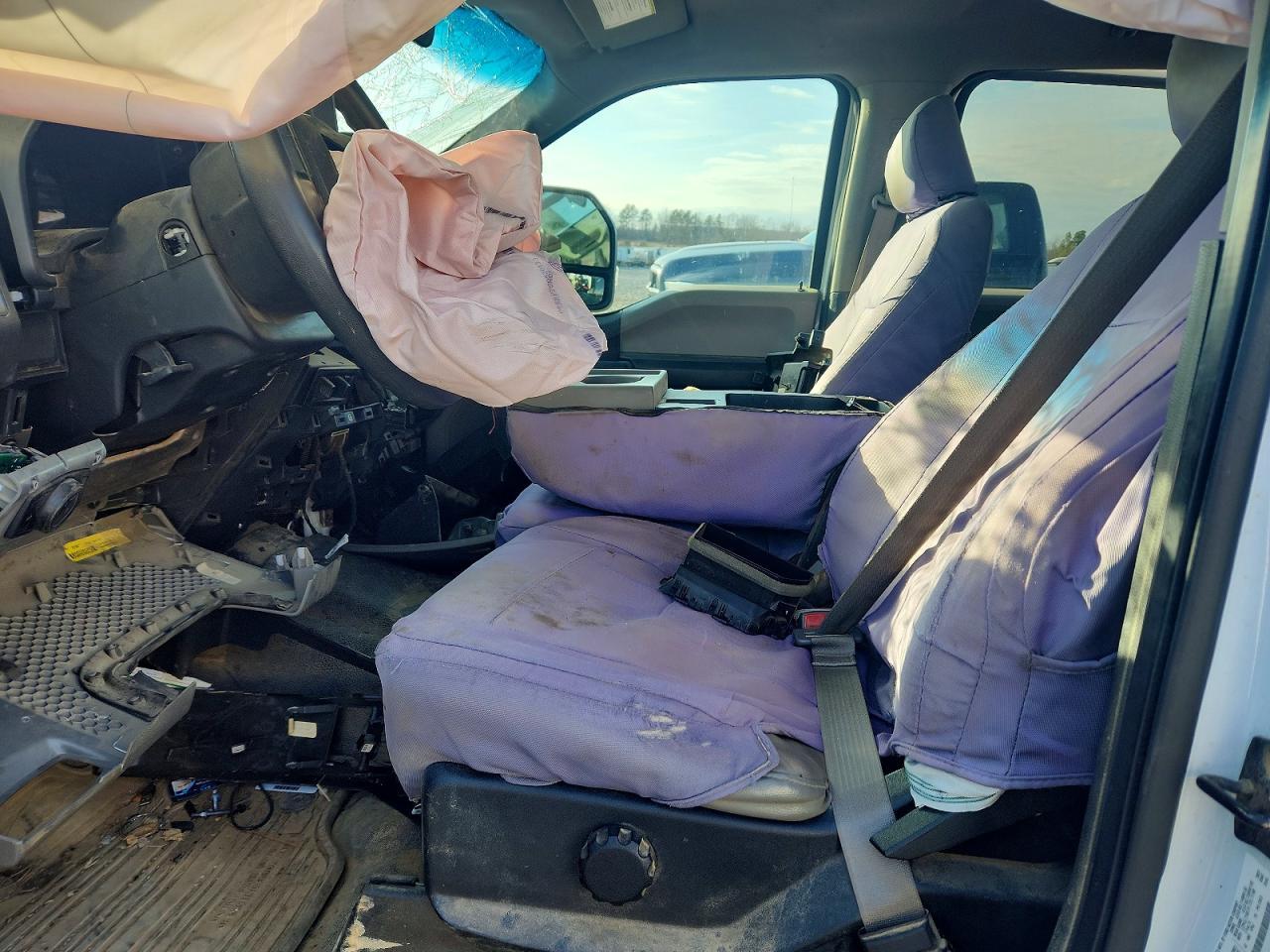 2018 Ford F350 - Image 7