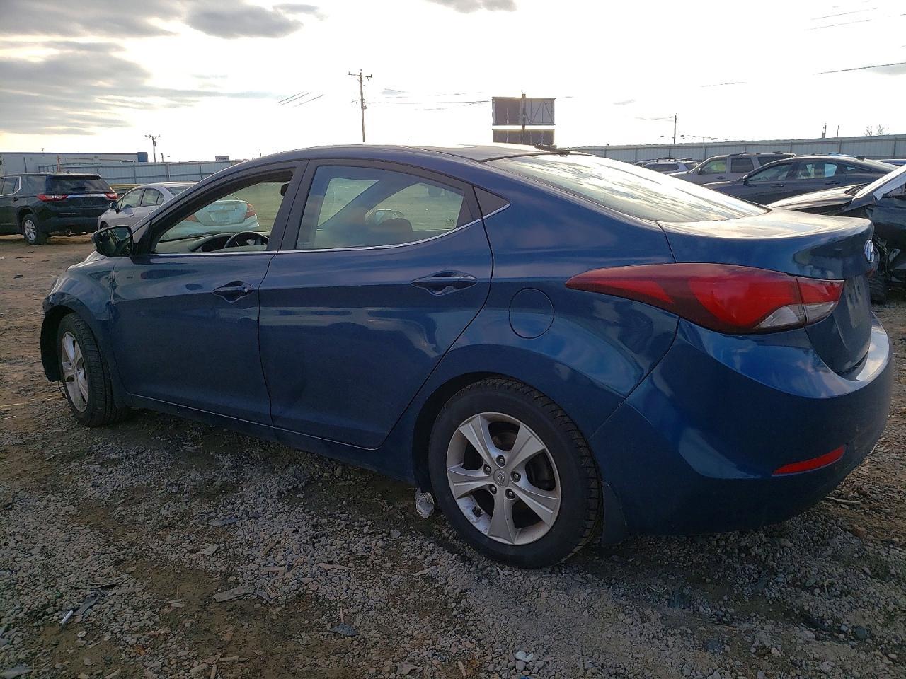 2016 Hyundai Elantra Se - Фото 2