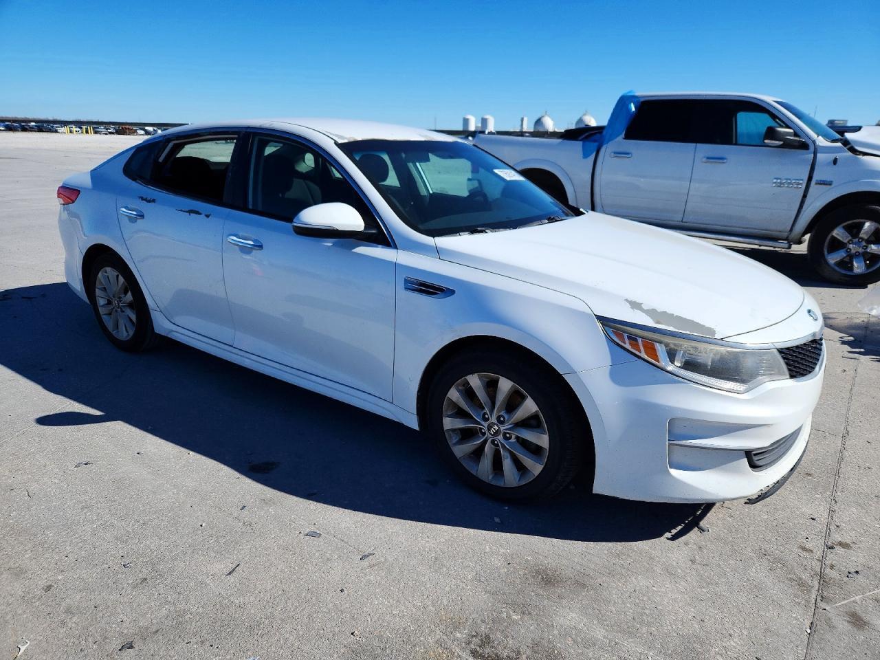 2016 Kia Optima Lx - Фото 4