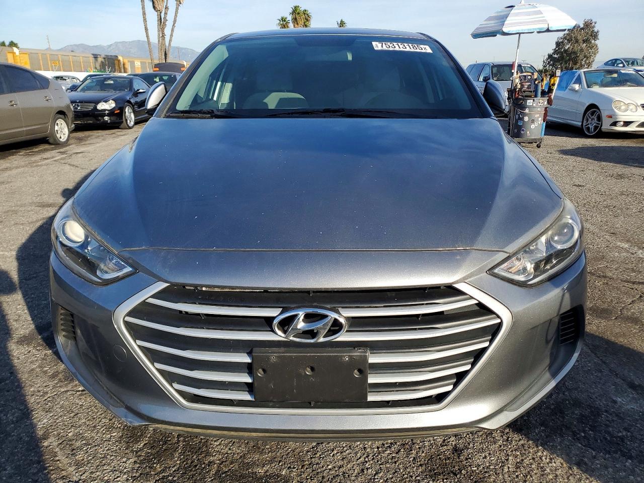 2017 Hyundai Elantra Se - Image 5