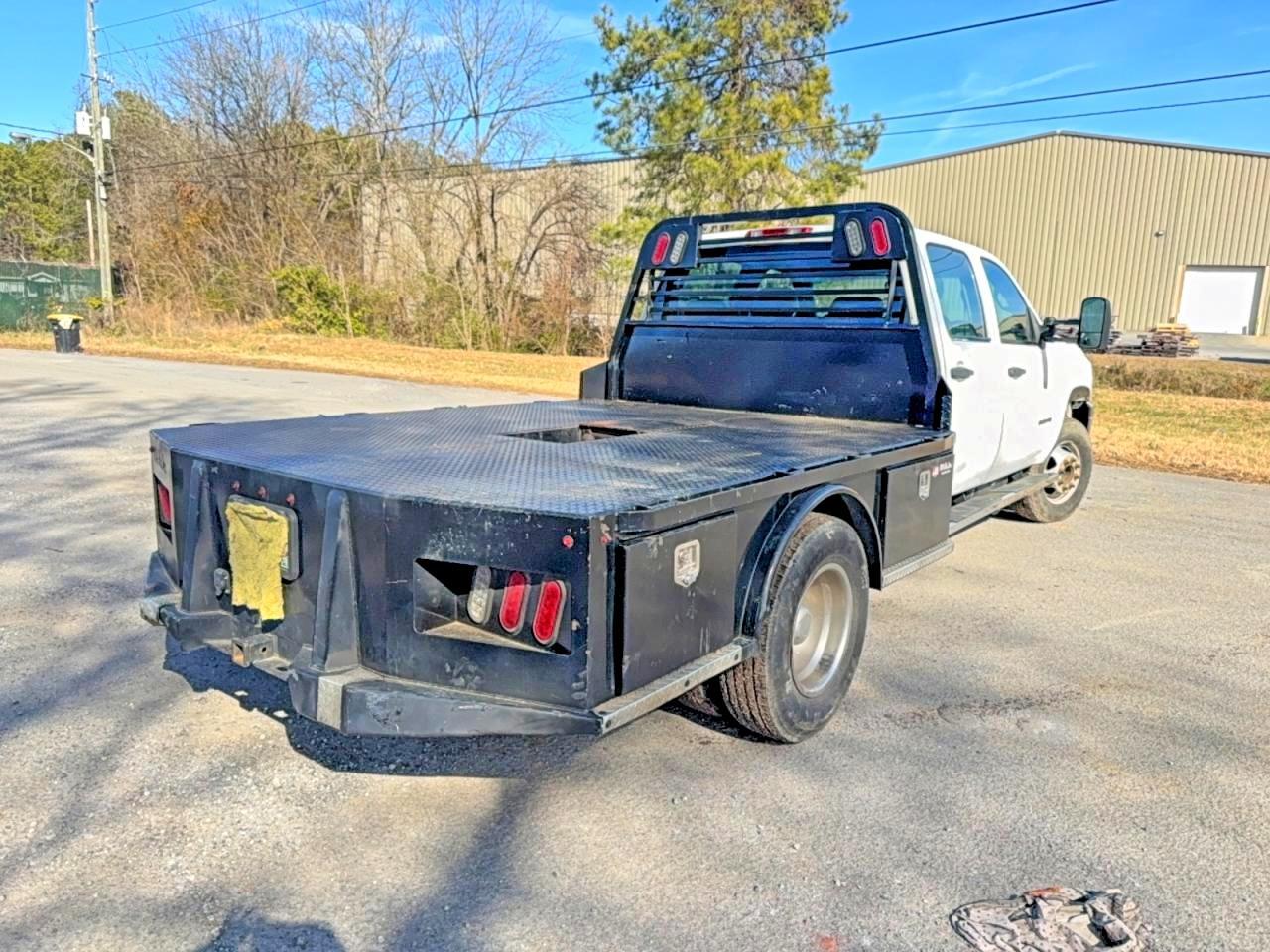 2011 Chevrolet Silverado C3500 - Фото 4