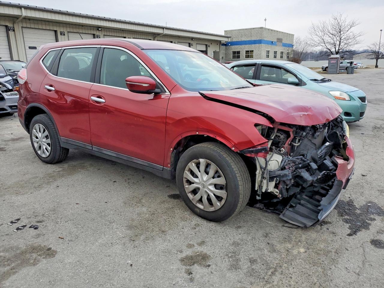 2015 Nissan Rogue S - Фото 4