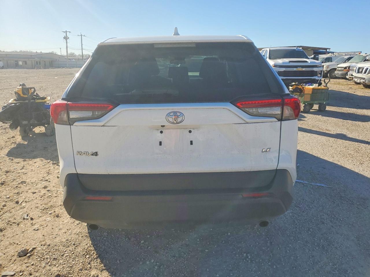 2023 Toyota Rav4 Le - Image 6