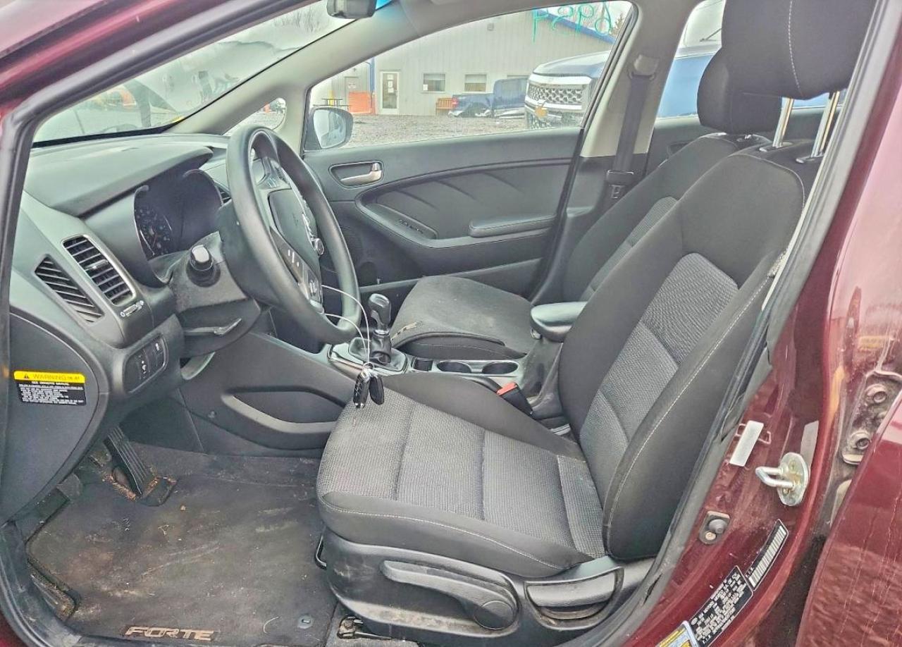2017 Kia Forte Lx - Image 7