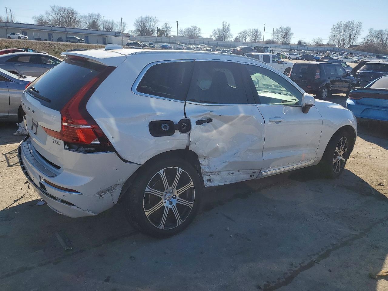 2020 Volvo Xc60 T5 Inscription - Image 3