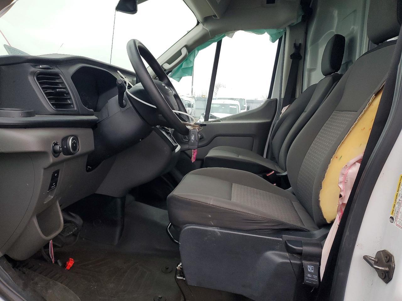 2022 Ford Transit T-250 Delivery Van - Фото 7