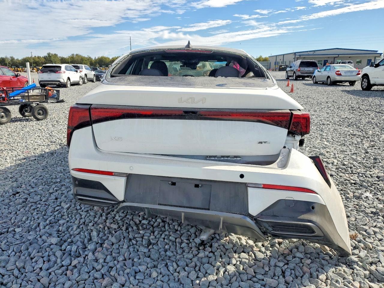 2025 Kia K5 Gt Line - Image 6