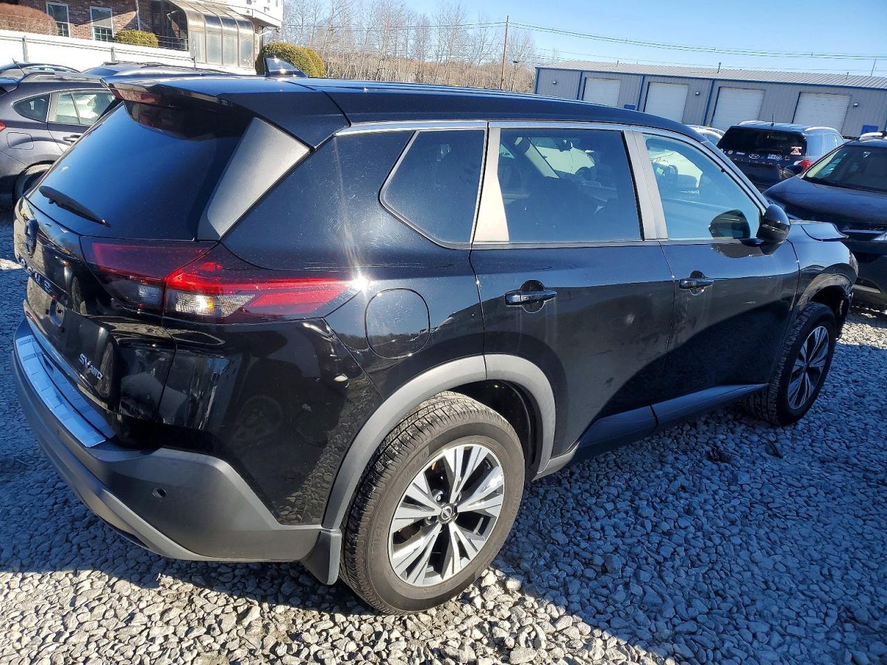 2022 Nissan Rogue Sv - Фото 3