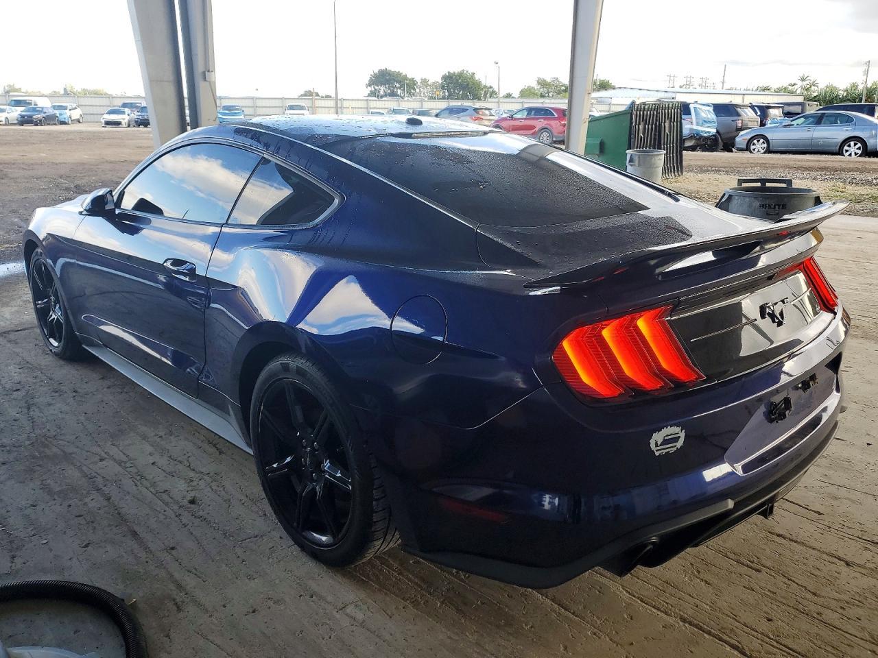 2019 Ford Mustang - Image 2