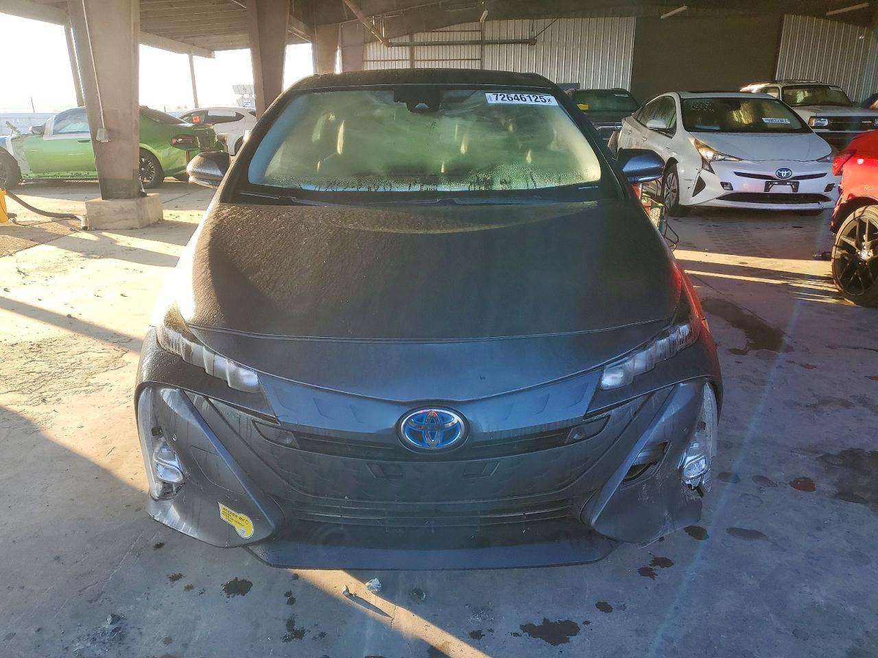 2022 Toyota Prius Prime Le - Фото 5