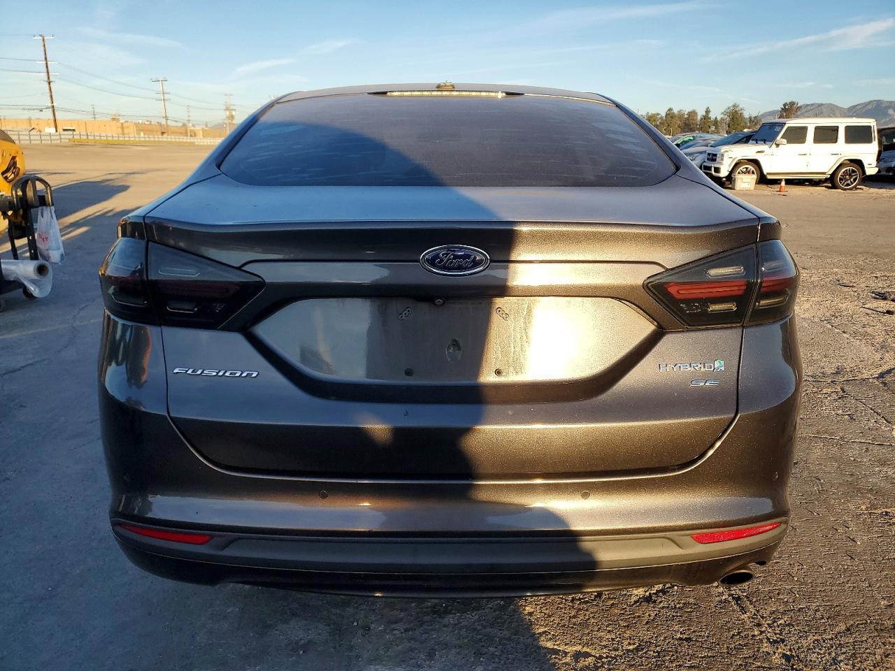 2016 Ford Fusion Se Hybrid - Image 6