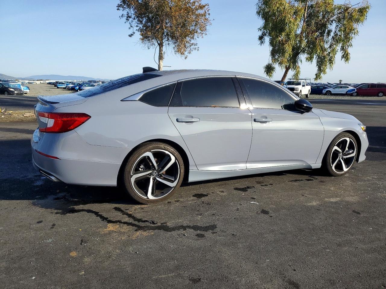 2022 Honda Accord - Фото 3