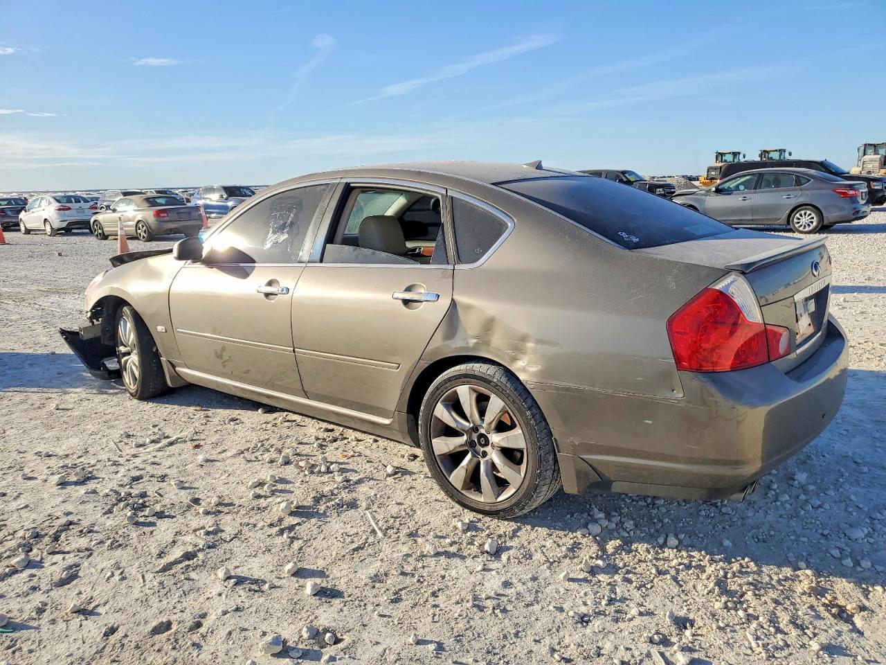 2006 Infiniti M35 - Image 2