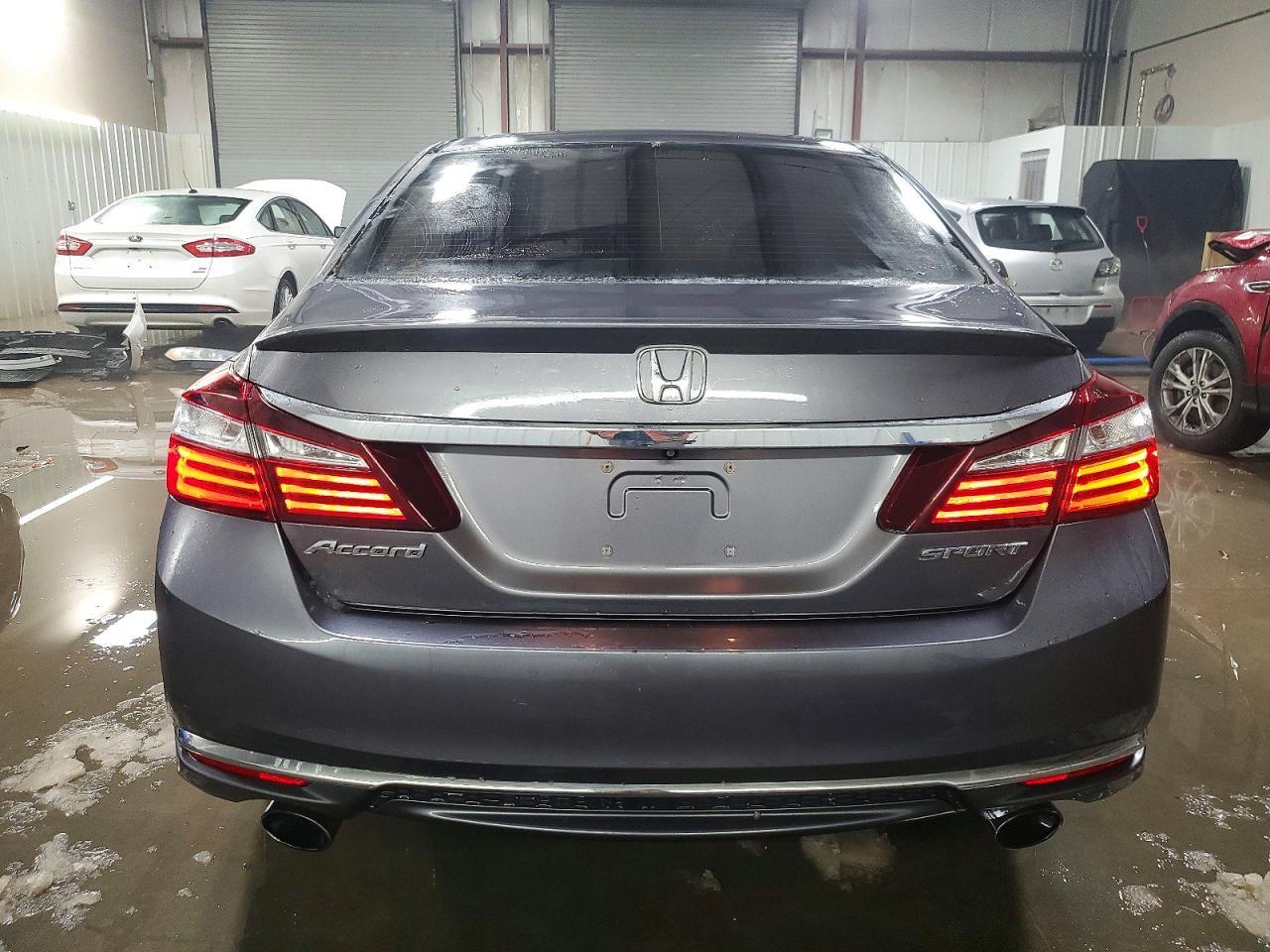 2017 Honda Accord Sport - Фото 6