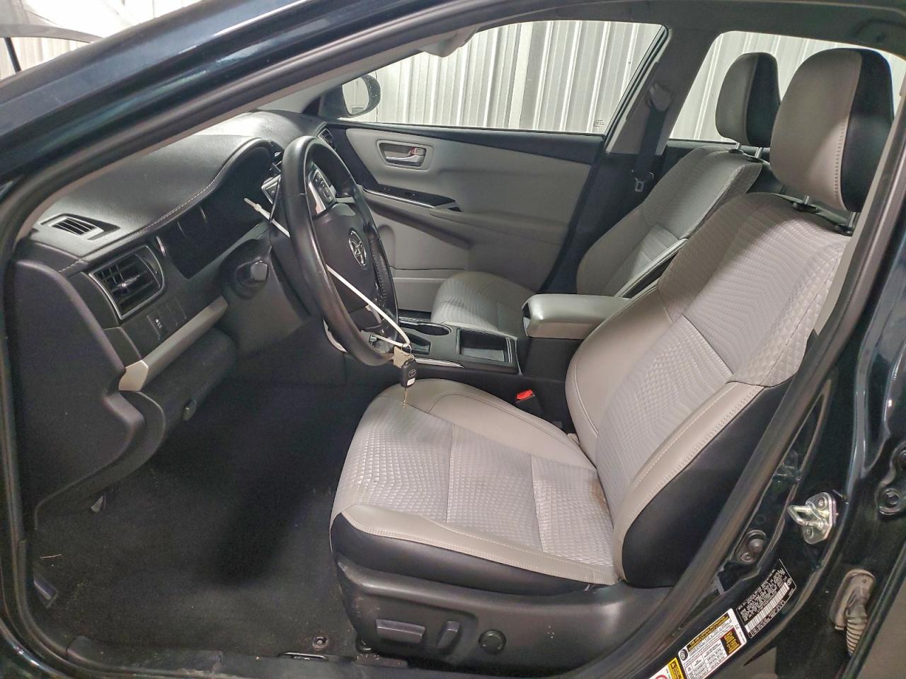 2015 Toyota Camry Le - Image 7