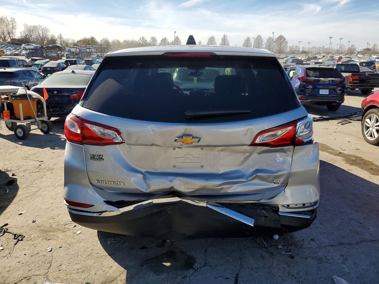 2019 Chevrolet Equinox Lt - Image 6