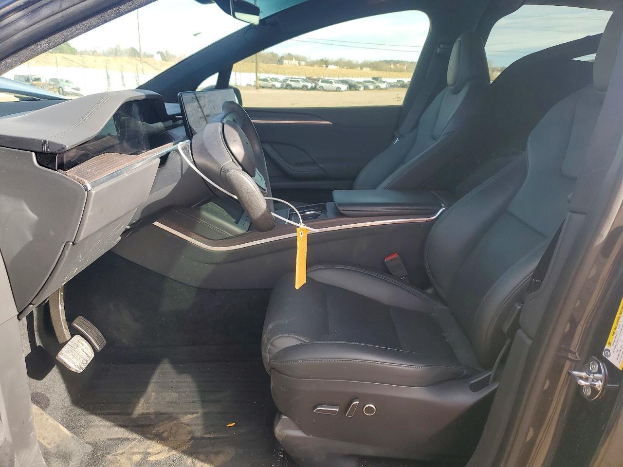 2024 Tesla Model X - Фото 7
