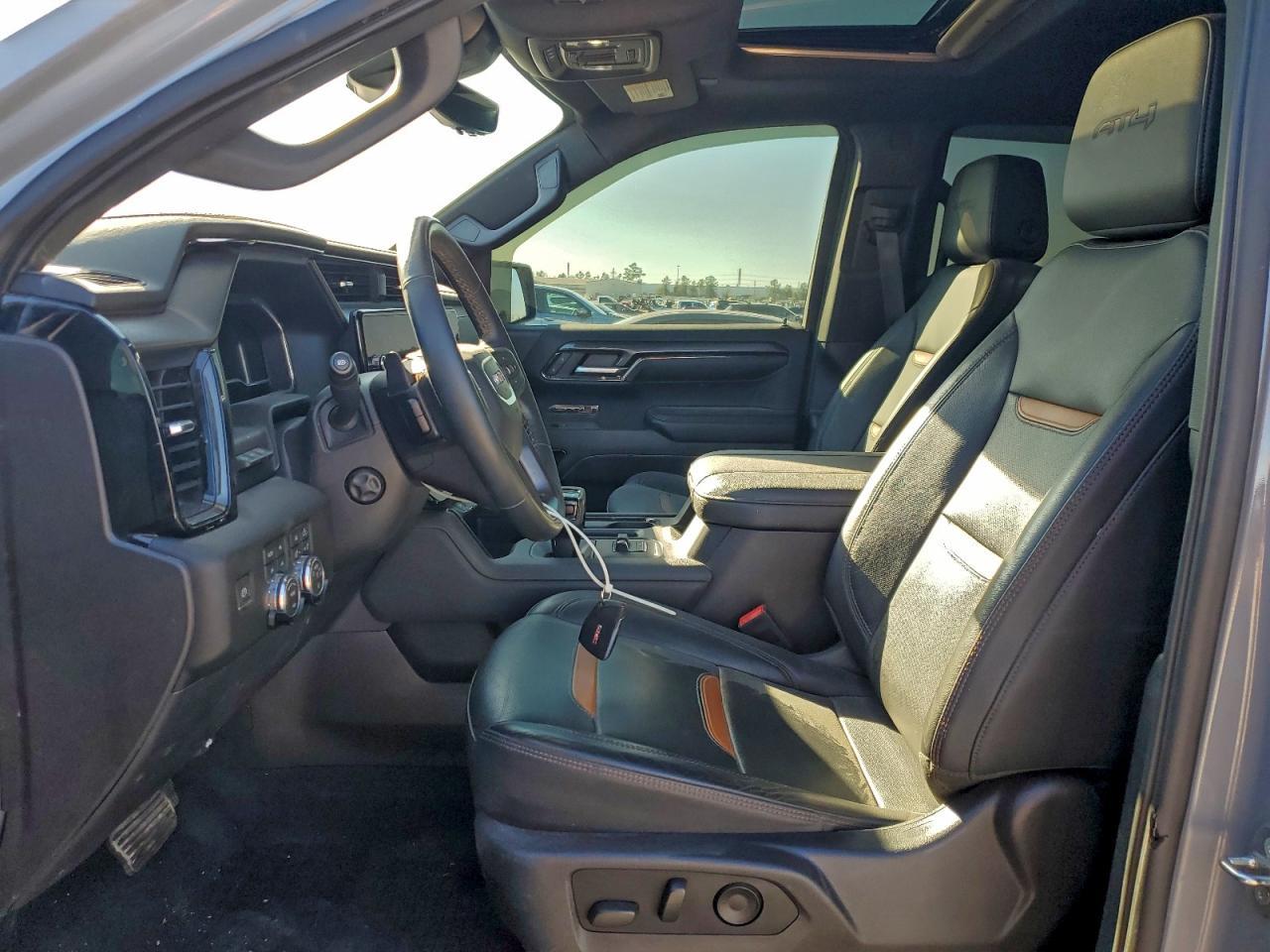 2024 GMC Sierra K1500 At4 - Фото 7