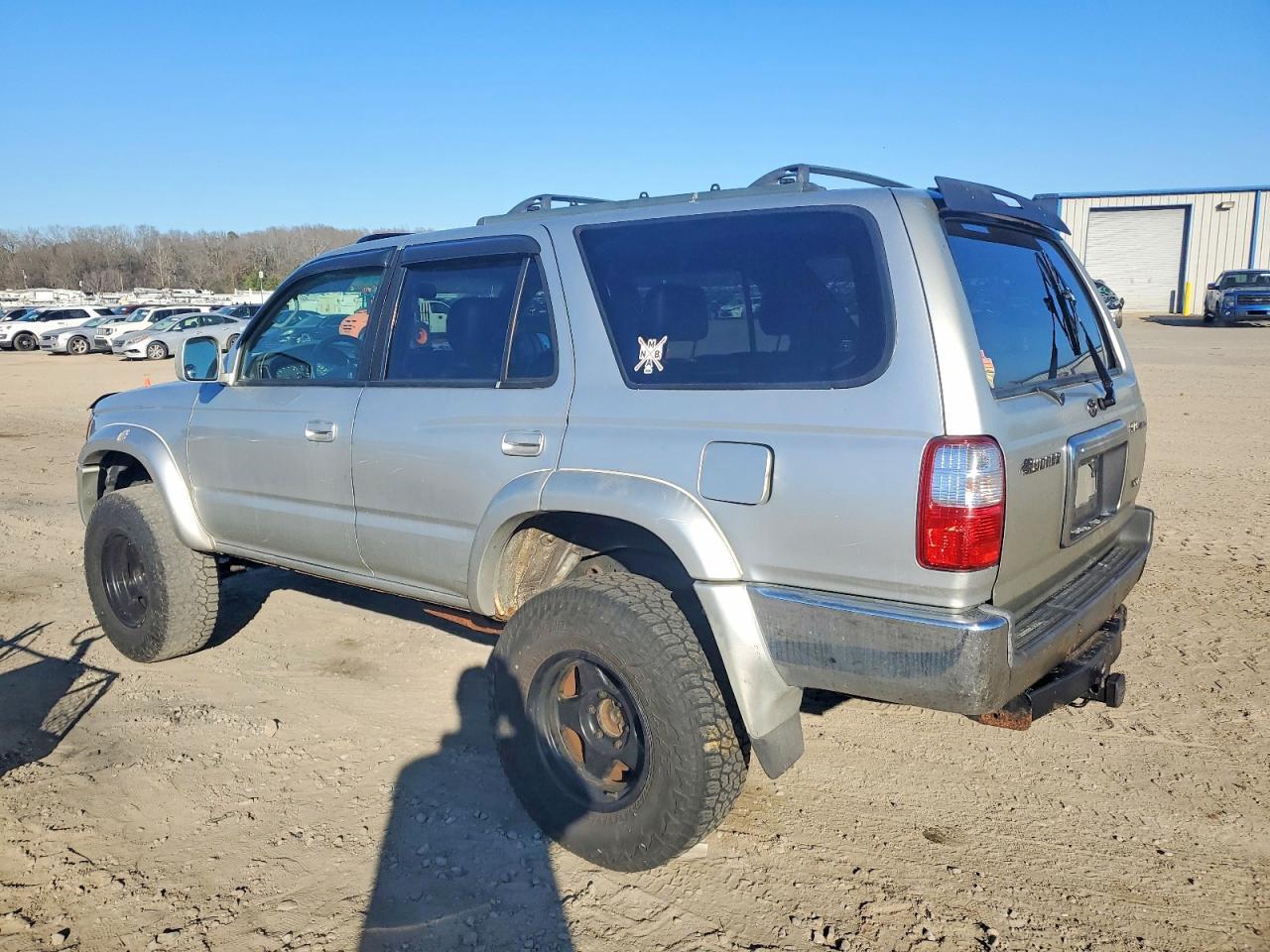 2002 Toyota 4Runner Sr5 - Image 2