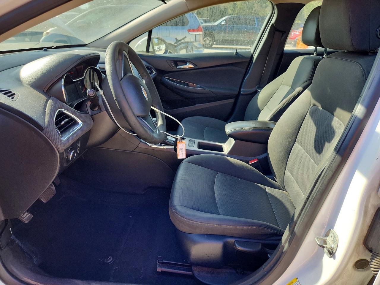 2018 Chevrolet Cruze Ls - Image 7