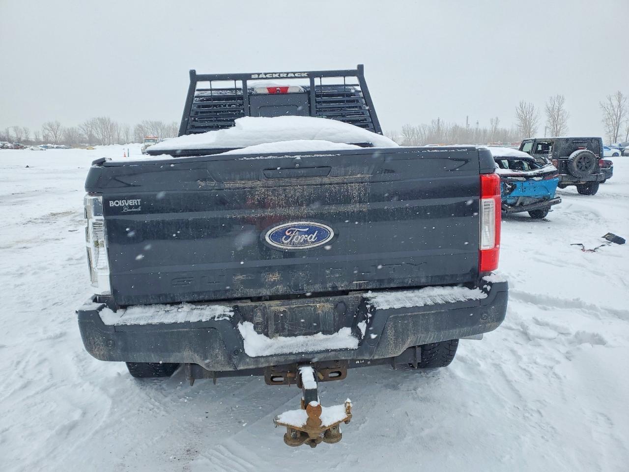 2018 Ford F250 Super Duty - Фото 6
