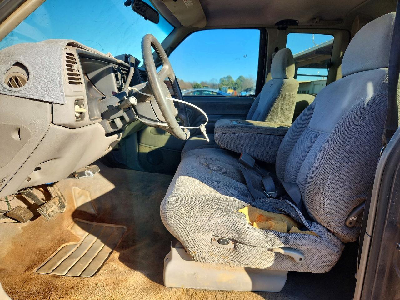 1998 GMC Sierra C1500 - Фото 7