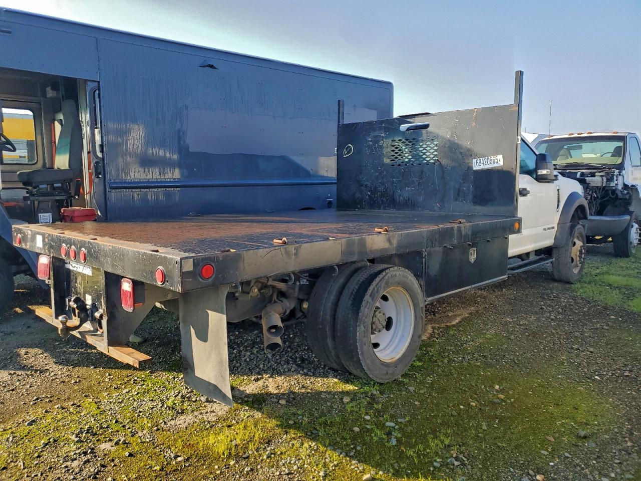 2019 Ford F550 Super Duty - Фото 3