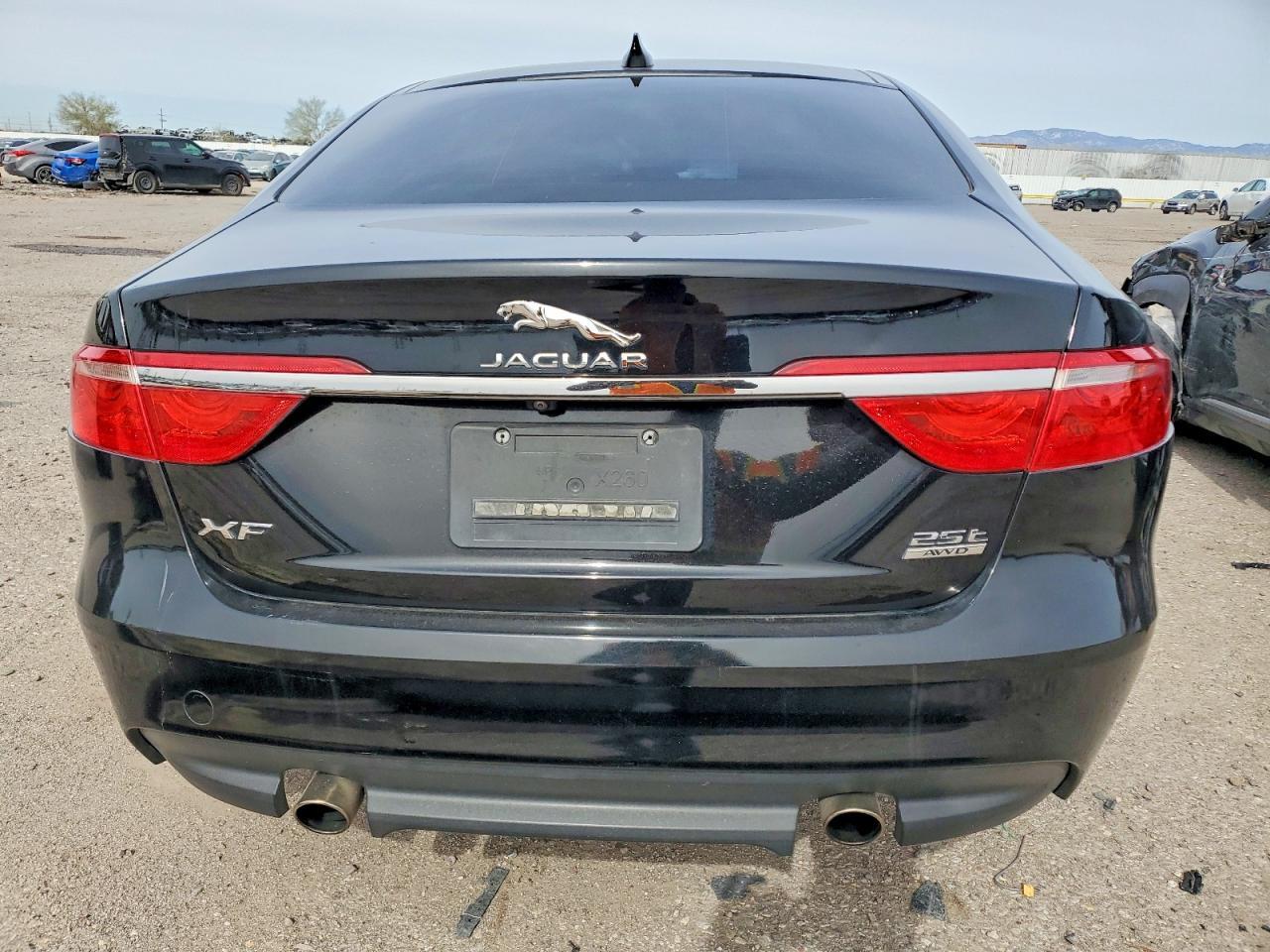 2019 Jaguar Xf Premium - Image 6