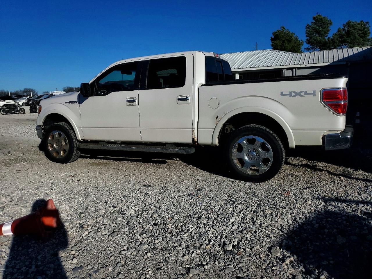2010 Ford F150 Supercrew - Фото 2