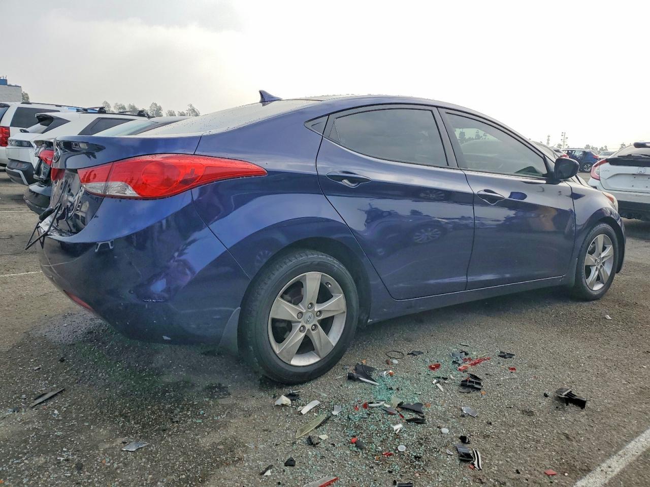 2013 Hyundai Elantra Gls - Фото 3