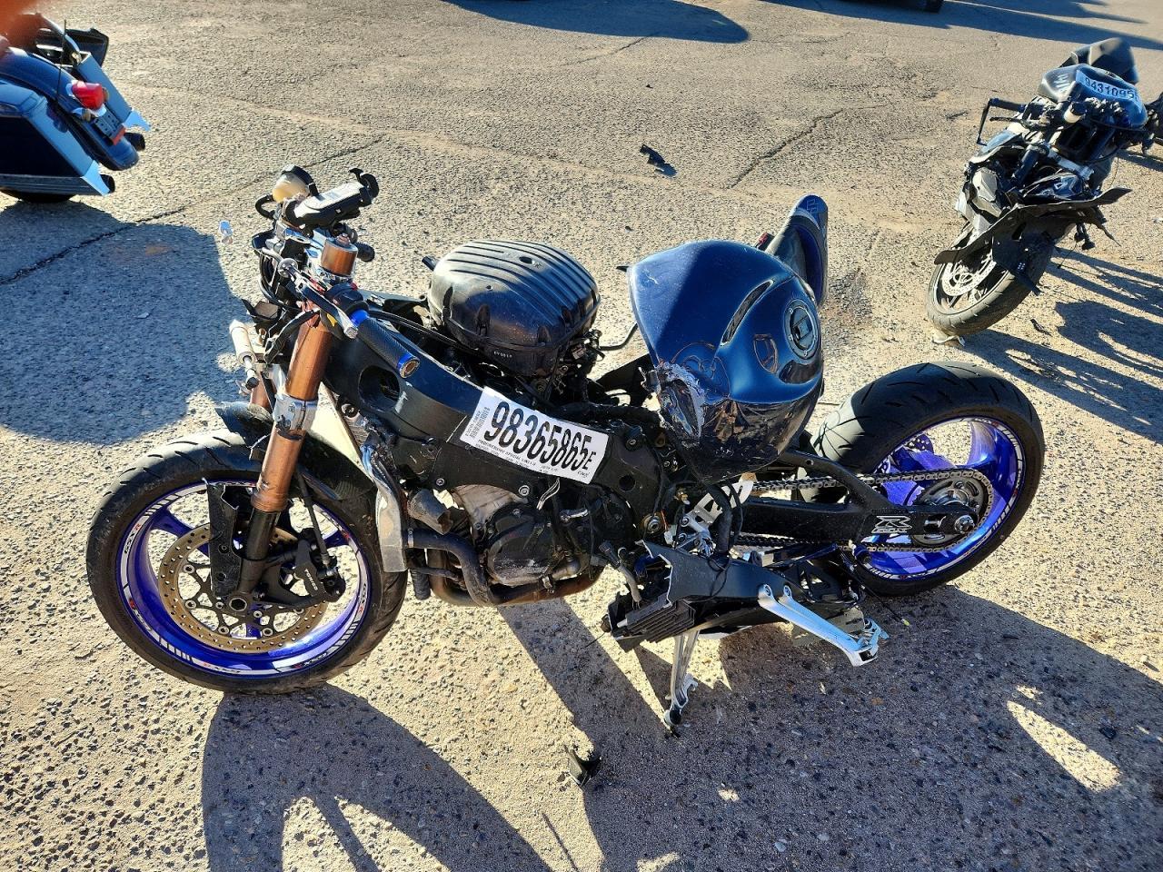 2005 Suzuki Gsx-R1000 - Image 3