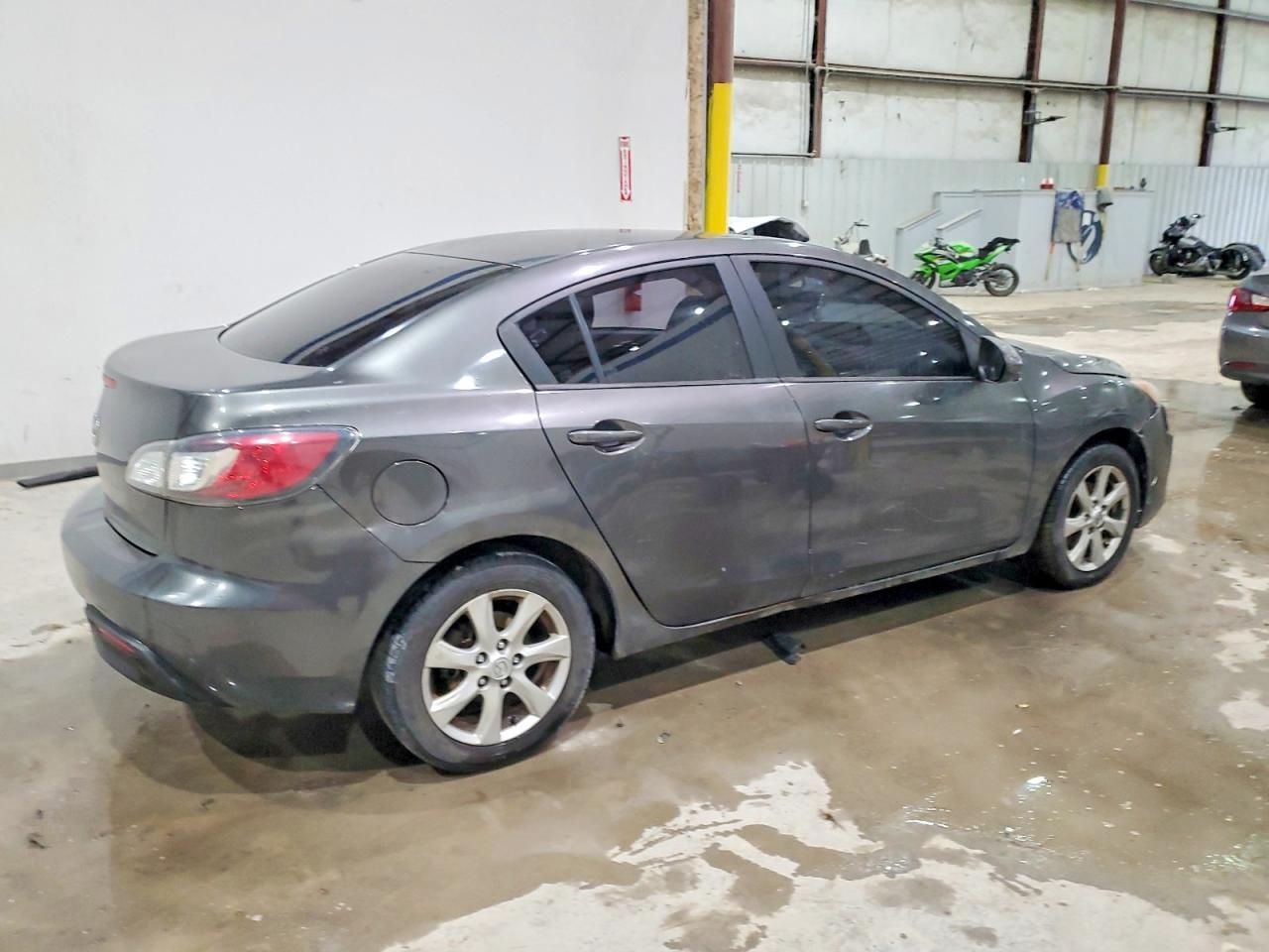 2011 Mazda 3 I - Фото 3