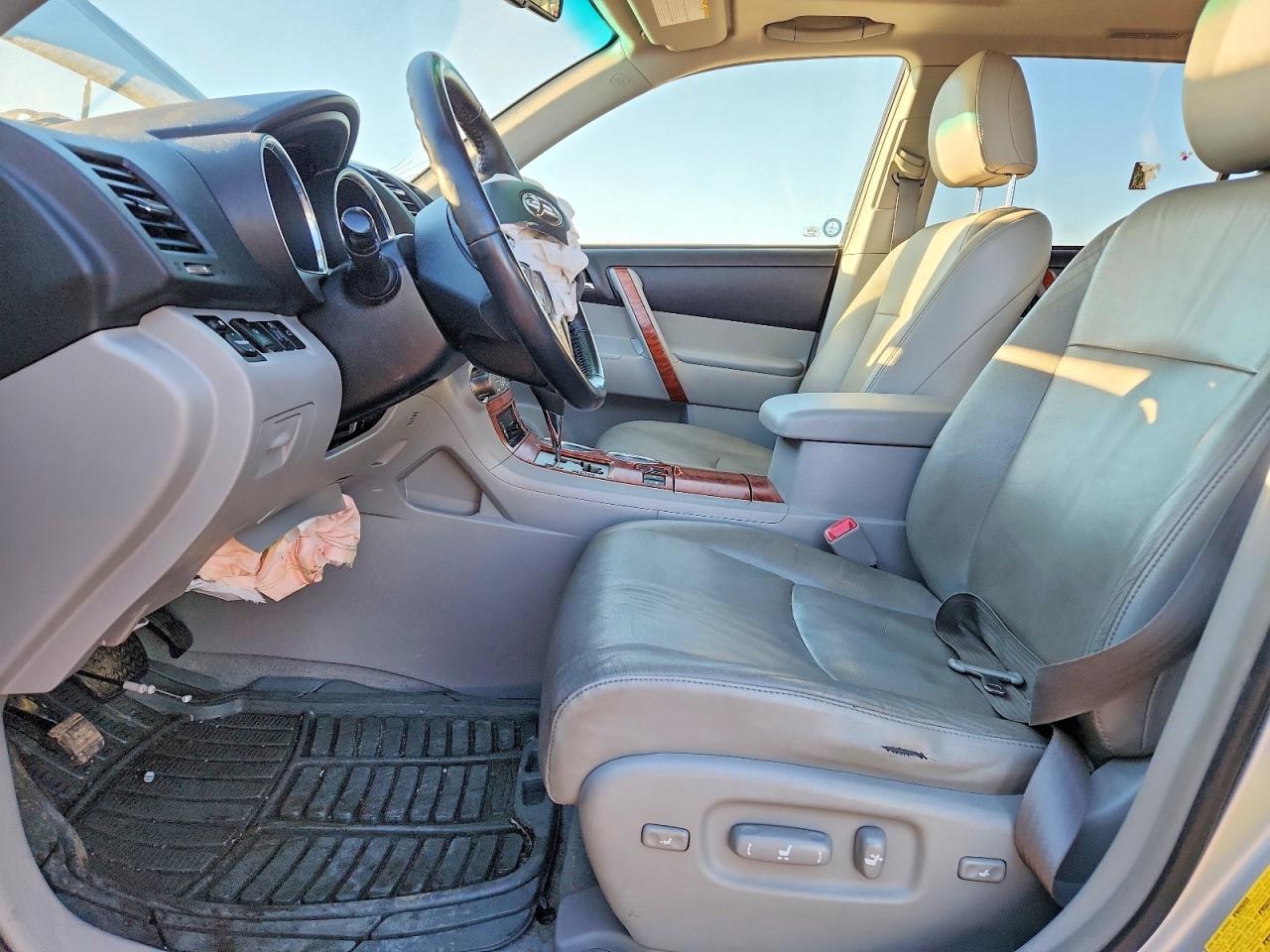 2008 Toyota Highlander Limited - Image 7