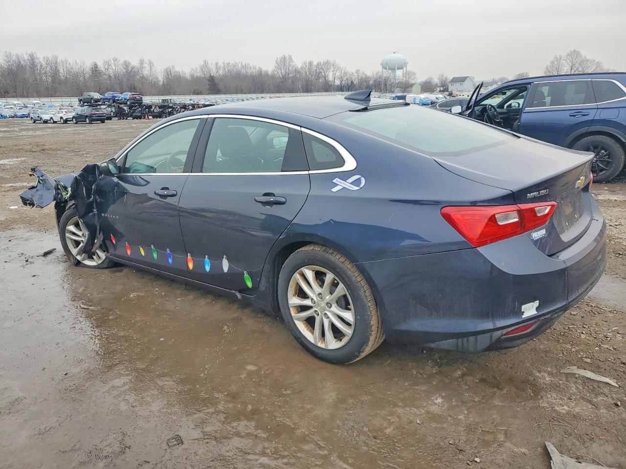 2016 Chevrolet Malibu Lt - Image 2