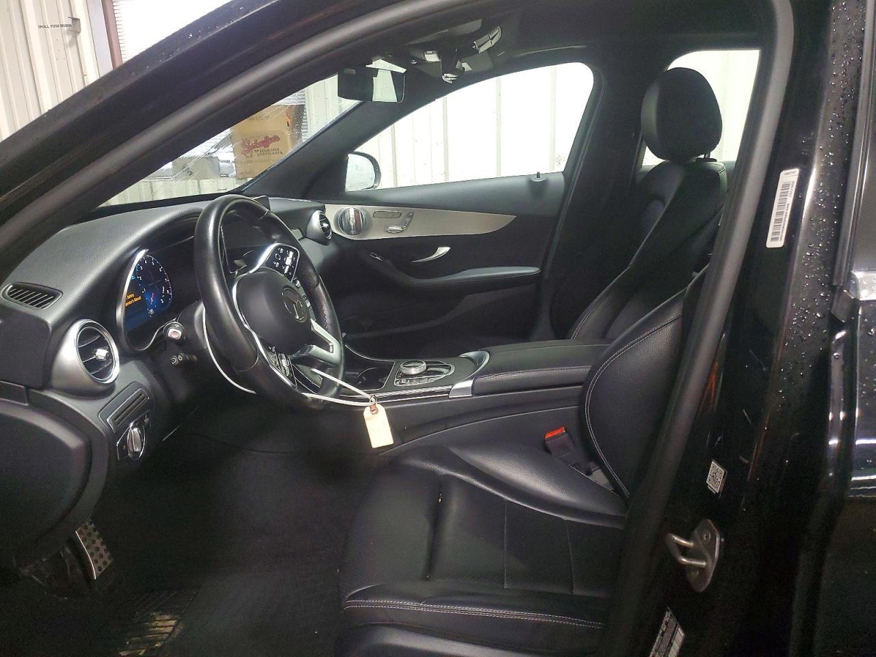 2021 Mercedes-Benz C 300 4Matic - Фото 7