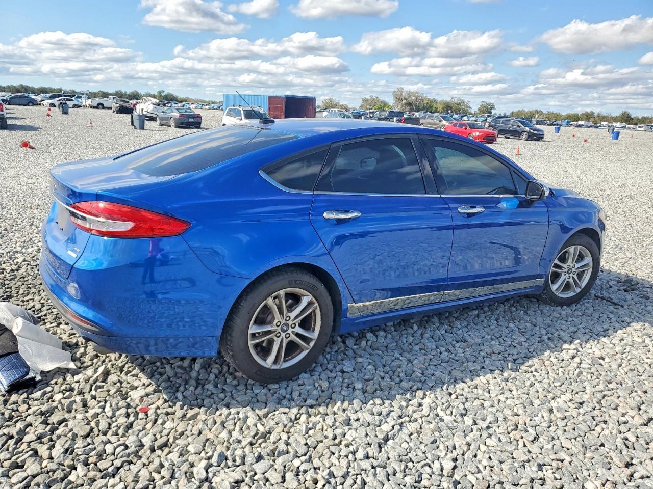 2018 Ford Fusion Se - Фото 3
