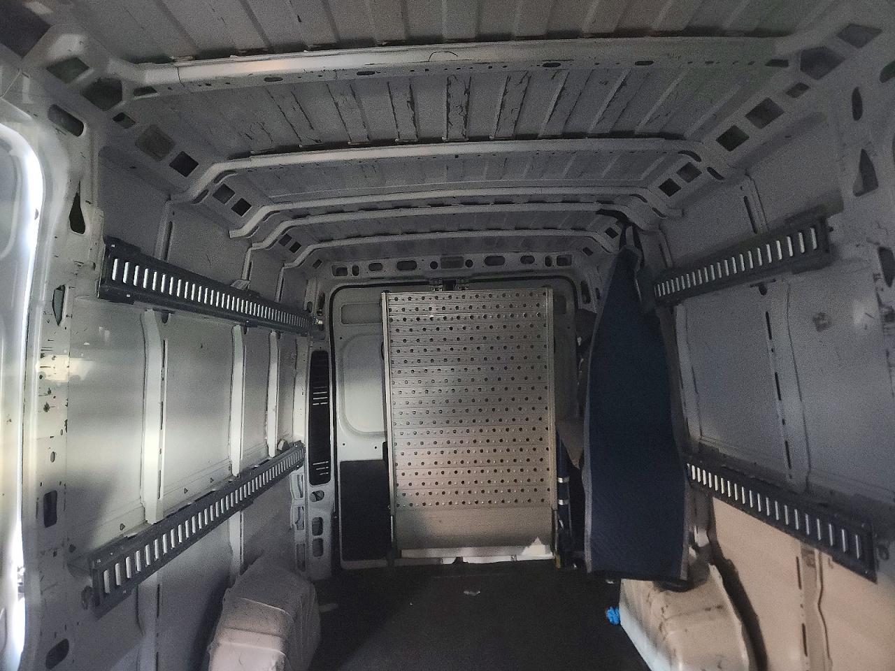 2023 Ram Promaster Utility / Service Van - Image 6